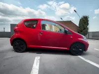 Brugt Toyota Aygo 68 HK (50 kW) 2007 Rød Hatchback