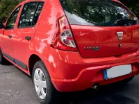 Gebraucht Dacia Sandero 75 PS (55 kW) 2009 Rot Limousine