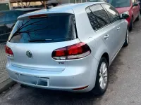 Gebraucht VW Golf VI 122 PS (89 kW) 2010 Grau Kleinwagen