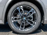 Gebraucht BMW X1 Performance 211 PS (155 kW) 2025 Spacesilber SUV
