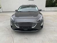 Gebraucht Ford Focus 120 PS (88 kW) 2020 Grau Limousine