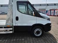 Second-hand Iveco Daily 160 CP (117 kW) 2017 Alb