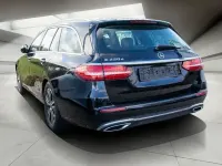 Gebraucht Mercedes E220 Avantgarde 194 PS (142 kW) 2022 Schwarz Limousine
