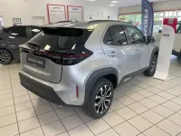 Gebraucht Toyota Yaris Cross 131 PS (96 kW) 2025 Silber SUV