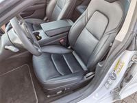 Gebraucht Tesla Model 3 Long Range AWD 366 kW (498 PS) 2021 Pearl white multicoat Limousine