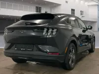 Gebraucht Ford Mustang Mach-E Extended Range 216 kW (294 PS) 2023 Schwarz SUV