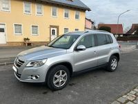 Gebraucht VW Tiguan 140 PS (102 kW) 2010 Silber SUV