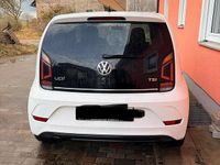 Gebraucht VW up! Sound 90 PS (66 kW) 2017 Weiß Kleinwagen