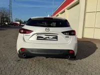 Gebraucht Mazda 3 Sports-Line 120 PS (88 kW) 2015 Weiß Limousine