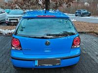 Gebraucht VW Polo 54 PS (39 kW) 2006 Blau Kleinwagen