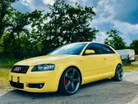 Używany Audi A3 Performance 250 KM (183 kW) 2003 Żółty Hatchback