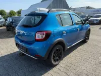 Gebraucht Dacia Sandero Prestige 90 PS (66 kW) 2014 Blau Kleinwagen