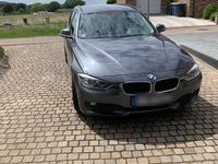 Gebraucht BMW 320 184 PS (135 kW) 2013 Grau Kombi