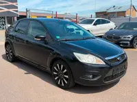 Gebraucht Ford Focus 116 PS (85 kW) 2009 Schwarz Limousine