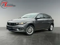 Gebraucht Fiat Tipo Life 101 PS (74 kW) 2022 Colosseo grau metallic Limousine