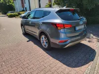 Gebraucht Hyundai Santa Fe Premium 197 PS (144 kW) 2015 Grau SUV