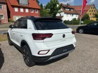 Gebraucht VW T-Roc Life 150 PS (110 kW) 2025 Pure white SUV