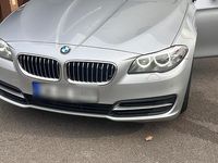 Gebraucht BMW 520 190 PS (139 kW) 2015 Grau Kombi