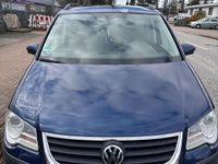 Gebraucht VW Touran 140 PS (102 kW) 2008 Blau Van / Kleinbus