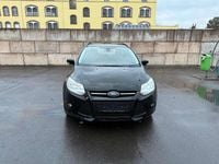 Gebraucht Ford Focus Champions Edition 125 PS (91 kW) 2013 Schwarz Kombi