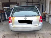 Usado VW Golf IV Highline 105 HP (77 kW) 2002 Preto Carrinha