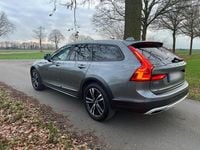 Gebraucht Volvo V90 CC 190 PS (139 kW) 2019 Grau Kombi