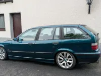 Używany BMW 318 Basis 116 KM (85 kW) 1997 Zielony Kombi