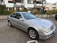 Gebraucht Mercedes E320 Elegance 224 PS (164 kW) 2003 Silber Limousine