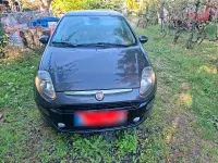 Gebraucht Fiat Punto 69 PS (50 kW) 2011 Grau Kleinwagen