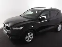 Gebraucht Volvo XC40 Momentum 163 PS (119 kW) 2021 Schwarz SUV