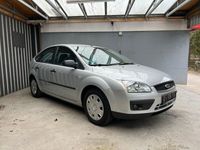 gebraucht Ford Focus 1,4l *1.Hand*KLIMA*PDC*TOP ZUSTAND*TÜV