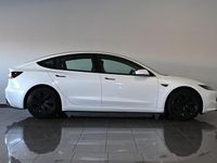 Gebraucht Tesla Model 3 366 kW (498 PS) 2024 Pearl white multicoat Limousine