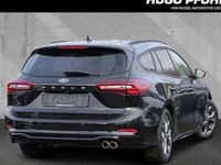 Gebraucht Ford Focus ST-Line X 155 PS (114 kW) 2024 Schwarz Kombi