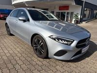 Gebraucht Mercedes A180 116 PS (85 kW) 2024 Silber Limousine