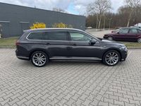 Gebraucht VW Passat R-line 190 PS (139 kW) 2020 Grau Limousine