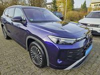 Gebraucht VW Tayron Life 150 PS (110 kW) 2025 Ultramarinblau SUV