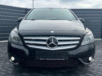 Gebraucht Mercedes B250 211 PS (155 kW) 2013 Schwarz Van / Kleinbus