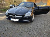 Gebraucht Mercedes SLK200 184 PS (135 kW) 2014 Schwarz Cabrio