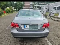 Gebraucht Mercedes E300 Avantgarde 232 PS (170 kW) 2013 Grau Limousine