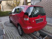 Gebraucht Mercedes A180 109 PS (80 kW) 2010 Rot Van / Kleinbus