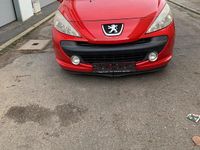 Gebraucht Peugeot 207 95 PS (69 kW) 2008 Rot Kleinwagen