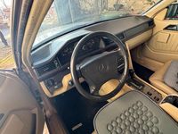 Gebraucht Mercedes E320 220 PS (161 kW) 1995 Gold Cabrio