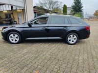 Gebraucht Skoda Superb Ambition 150 PS (110 kW) 2019 Schwarzmagic perleffekt Kombi