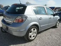 Gebraucht Opel Astra Sport 140 PS (102 kW) 2007 Grau Limousine