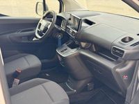 Gebraucht Opel Combo-e Life XL 100 kW (136 PS) 2025 Weiß Limousine