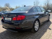 Gebraucht BMW 520 184 PS (135 kW) 2011 Grau Limousine