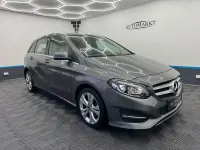 Gebraucht Mercedes B200 Style 156 PS (114 kW) 2018 Grau Kleinwagen