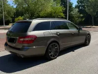 Gebraucht Mercedes E300 231 PS (169 kW) 2011 Grau Kombi