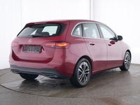 Gebraucht Mercedes 220 190 PS (139 kW) 2024 993 patagonienrot (metallic) Limousine