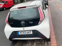 Gebraucht Toyota Aygo 72 PS (52 kW) 2018 Weiß Kleinwagen